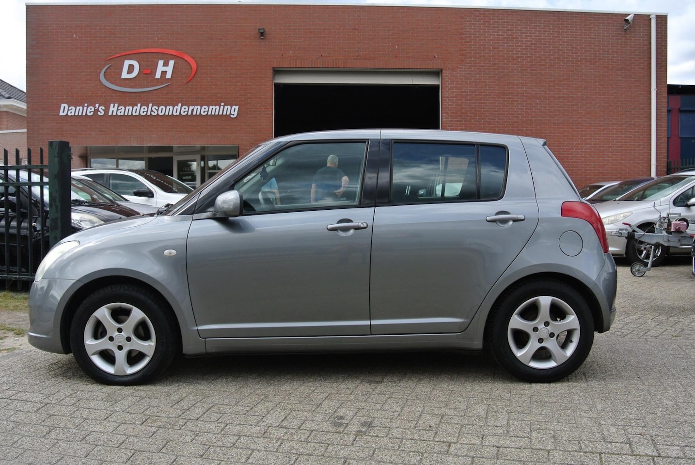 Suzuki Swift - 1.3 GLS airco apk 30-05-2026 inruil mogelijk nap - AutoWereld.nl