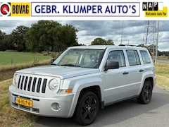 Jeep Patriot - 2.4 Sport Adventure Navi, Cruise, Airco, Trekhaak, Isofix