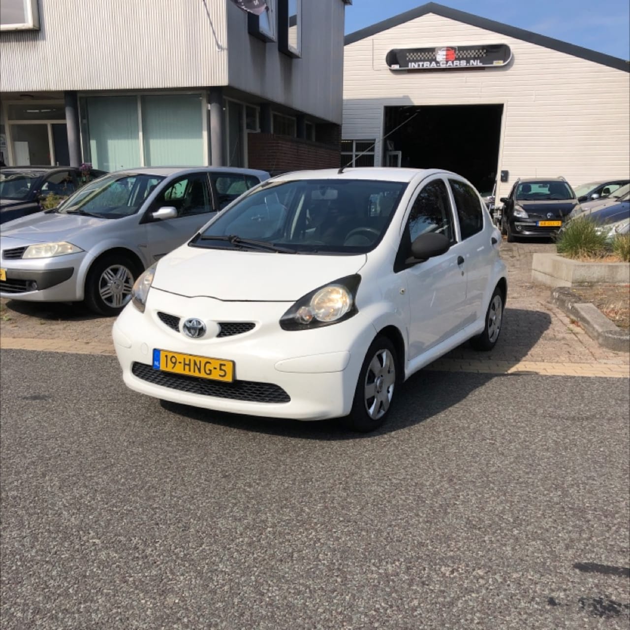 Toyota Aygo - 1.0-12V Airco 5 Deurs. Inclusief nieuwe Apk keuring bij aankoop. - AutoWereld.nl