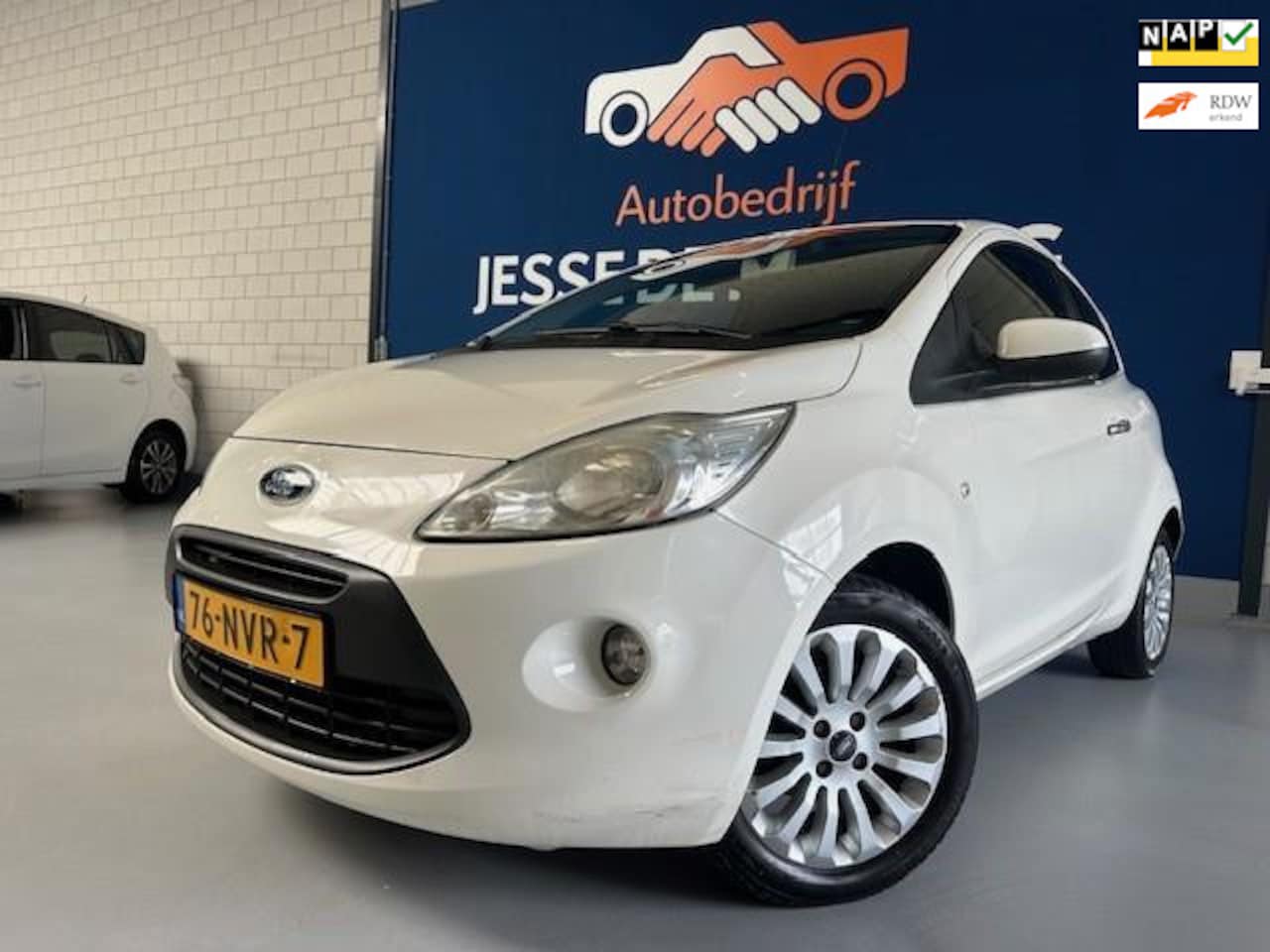 Ford Ka - 1.2 Titanium X start/stop/bj.2010/parelmoer/airco/sportvelgen/etc/nieuwe koppelingset/APK - AutoWereld.nl