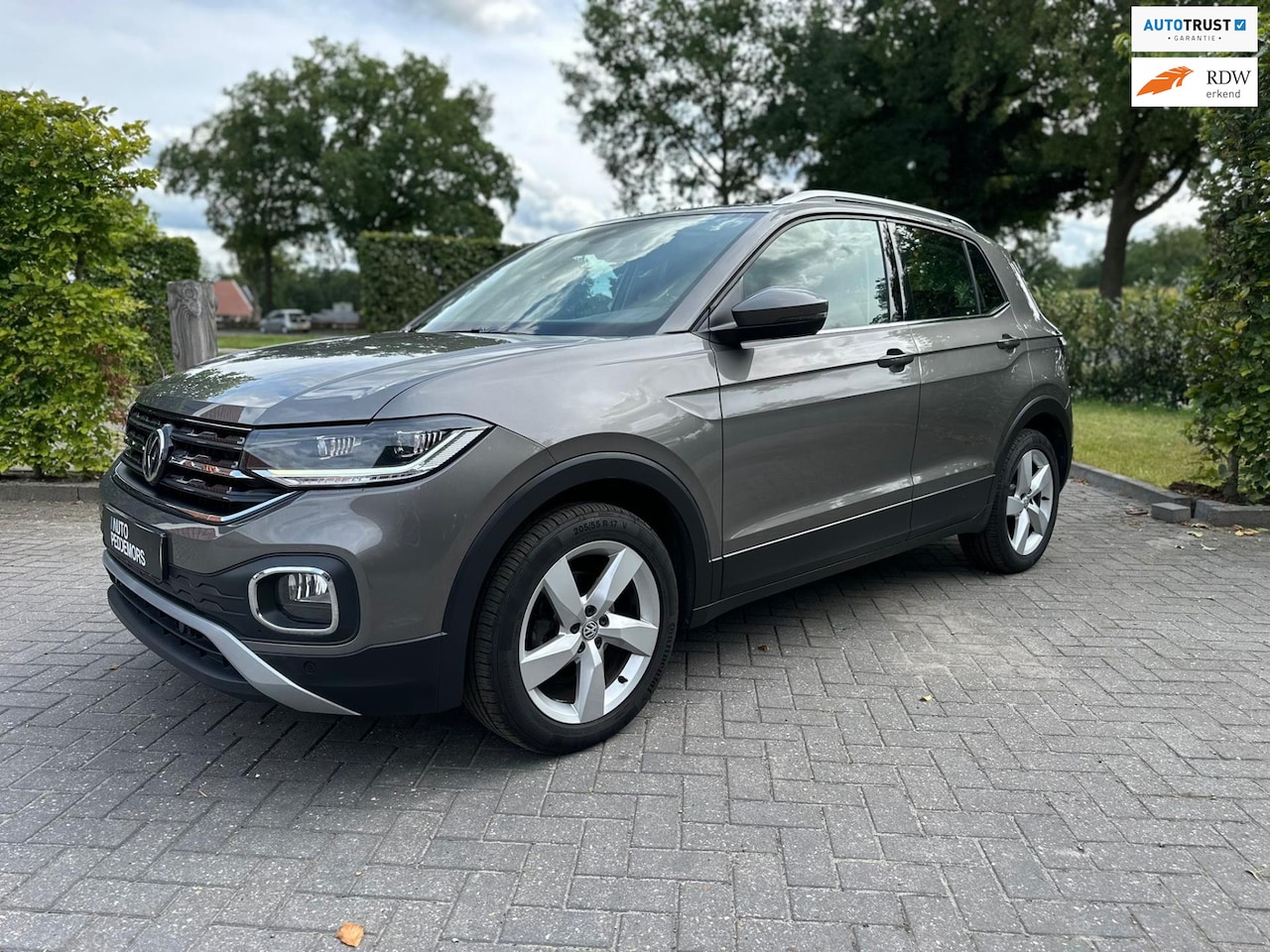 Volkswagen T-Cross - 1.0 TSI Style Automaat| ACC| Camera| LED| Climate - AutoWereld.nl