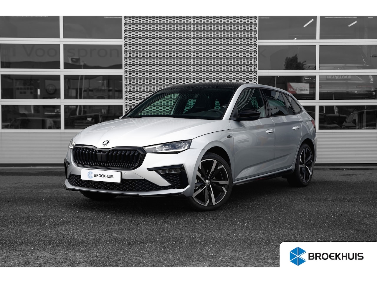 Skoda Scala - 1.0 TSI 115pk Monte Carlo | Achteruitrijcamera | Adaptive Cruise | Panoramadak | 18" - AutoWereld.nl