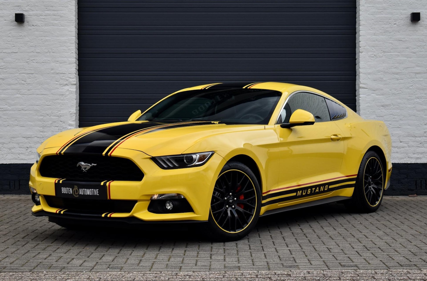 Ford Mustang Fastback - 2.3 EcoBoost | Camera | Keyless | Cruise | - AutoWereld.nl