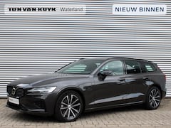 Volvo V60 - 2.0 T6 Plug-in hybrid AWD Plus Dark Automaat / 360* camera / Trekhaak / Verwarmd voorraam