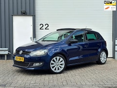 Volkswagen Polo - 1.4 Highline CARPLAY|XENON|SPORTVEER|PANODAK