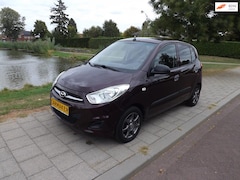 Hyundai i10 - 1.1 i-Drive met Airco|PDC|Nw.koppeling