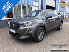 Peugeot 2008 - 1.2 PureTech Style 131pk Navi-Carplay Camera Pdc