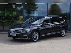 Volkswagen Passat Variant - 1.4 TSI PHEV GTE BNS 218 PK, Panoramadak, Trekhaak, Matrix-LED, 360 Camera