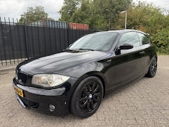 BMW 1-serie - 118i High Executive M Sport Leer/Clima