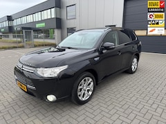 Mitsubishi Outlander - 2.0 PHEV Instyle+