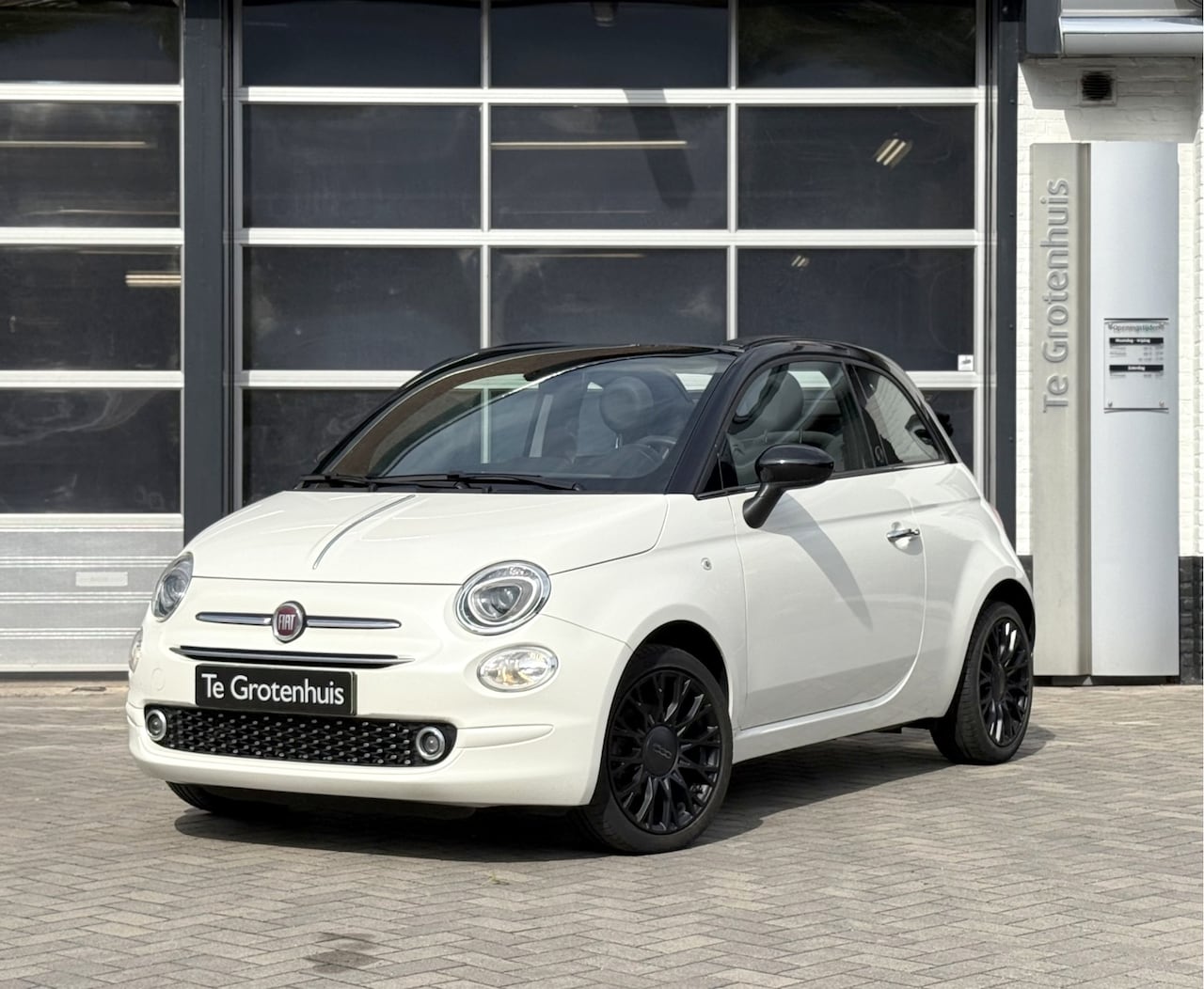 Fiat 500 C - Dolcevita 120th Edition Cabrio 0.9 TwA - AutoWereld.nl
