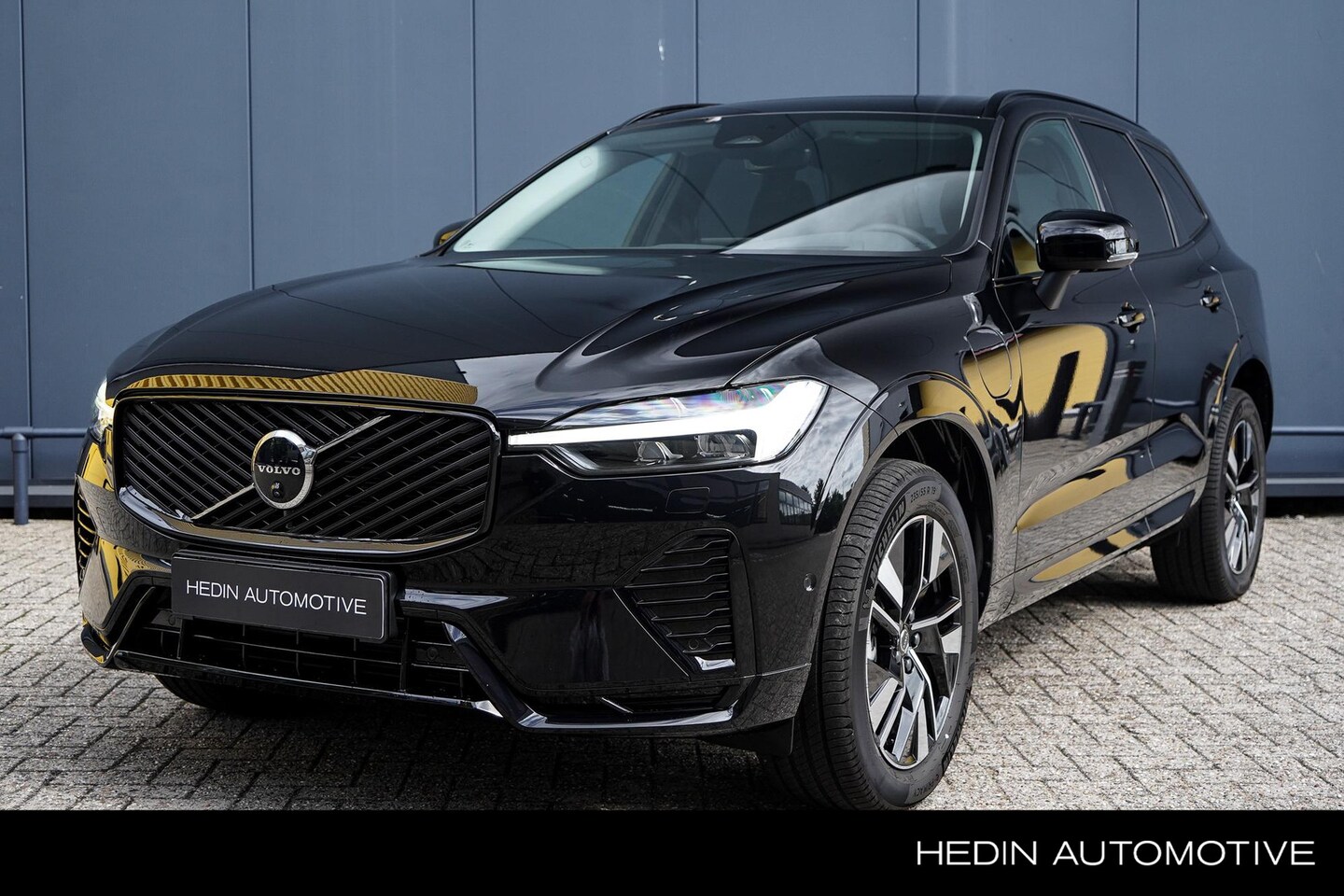 Volvo XC60 - T6 Plug-in hybrid AWD Plus Dark | MY2026 nieuw model | Pano. dak | Head-up | Premium Audio - AutoWereld.nl