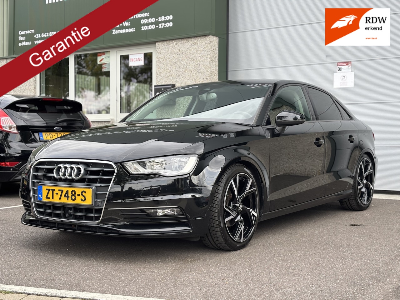 Audi A3 Limousine - 1.4 TFSI Ambition Pro Line S Navi Keyless Climate Uitlaatklep Stoelverw Sport - AutoWereld.nl