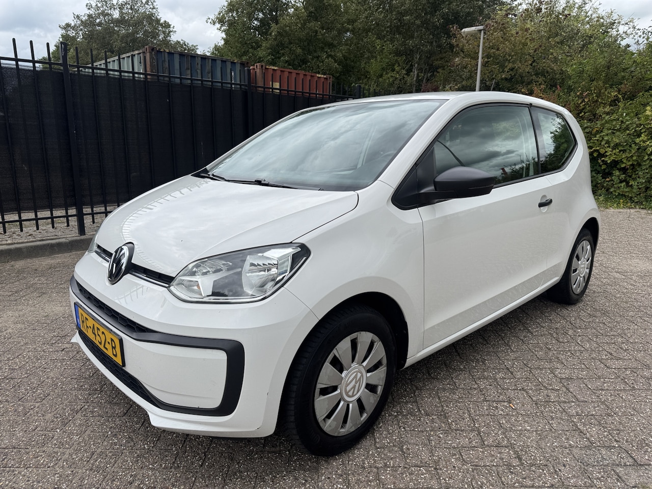Volkswagen Up! - 1.0 BMT take up! 3 Drs Airco - AutoWereld.nl