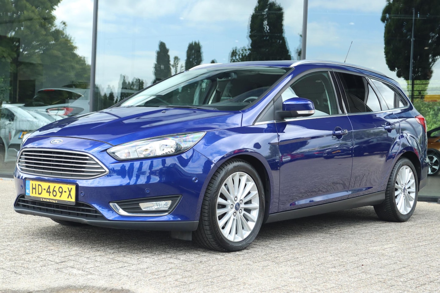 Ford Focus Wagon - 1.5 ECOBOOST 150 PK AUT. TITANIUM EDITION | CAMERA | STOELVERW. | VOORRUITVERW. | NAVI | K - AutoWereld.nl