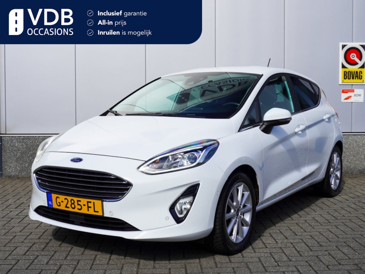 Ford Fiesta - 1.0 EcoB. Titanium Trekhaak | Stoel&Stuur Verw.| Camera | Naviga - AutoWereld.nl
