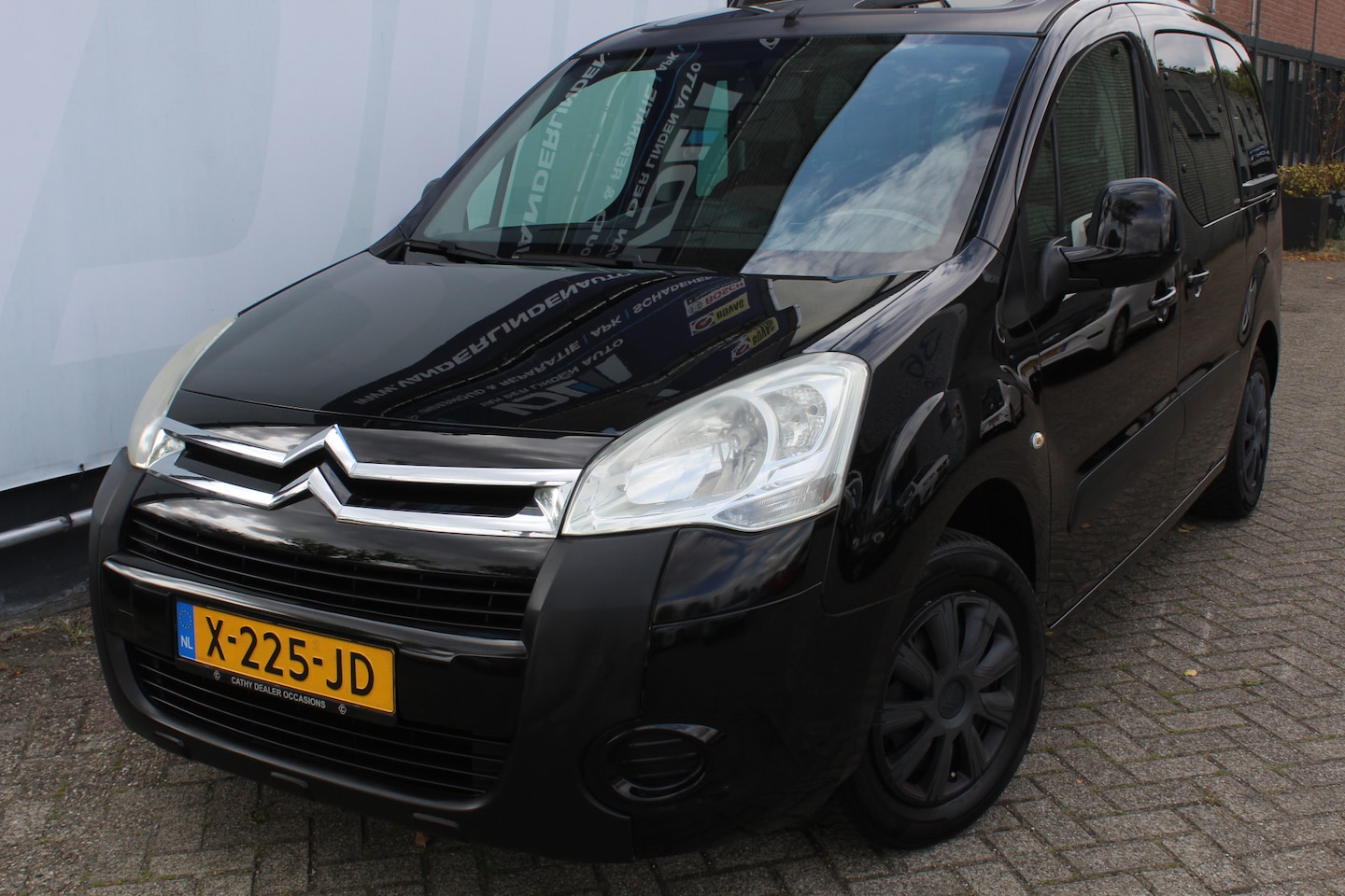 Citroën Berlingo - 1.6 VTi 120 Multispace 26-01-2011, benzine, handgeschakeld - AutoWereld.nl