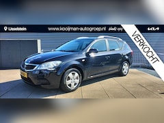 Kia Cee'd Sporty Wagon - 1.4 CVVT X-tra Airco | Dakrails | Wielsierdeksels | Compleet onderhouden