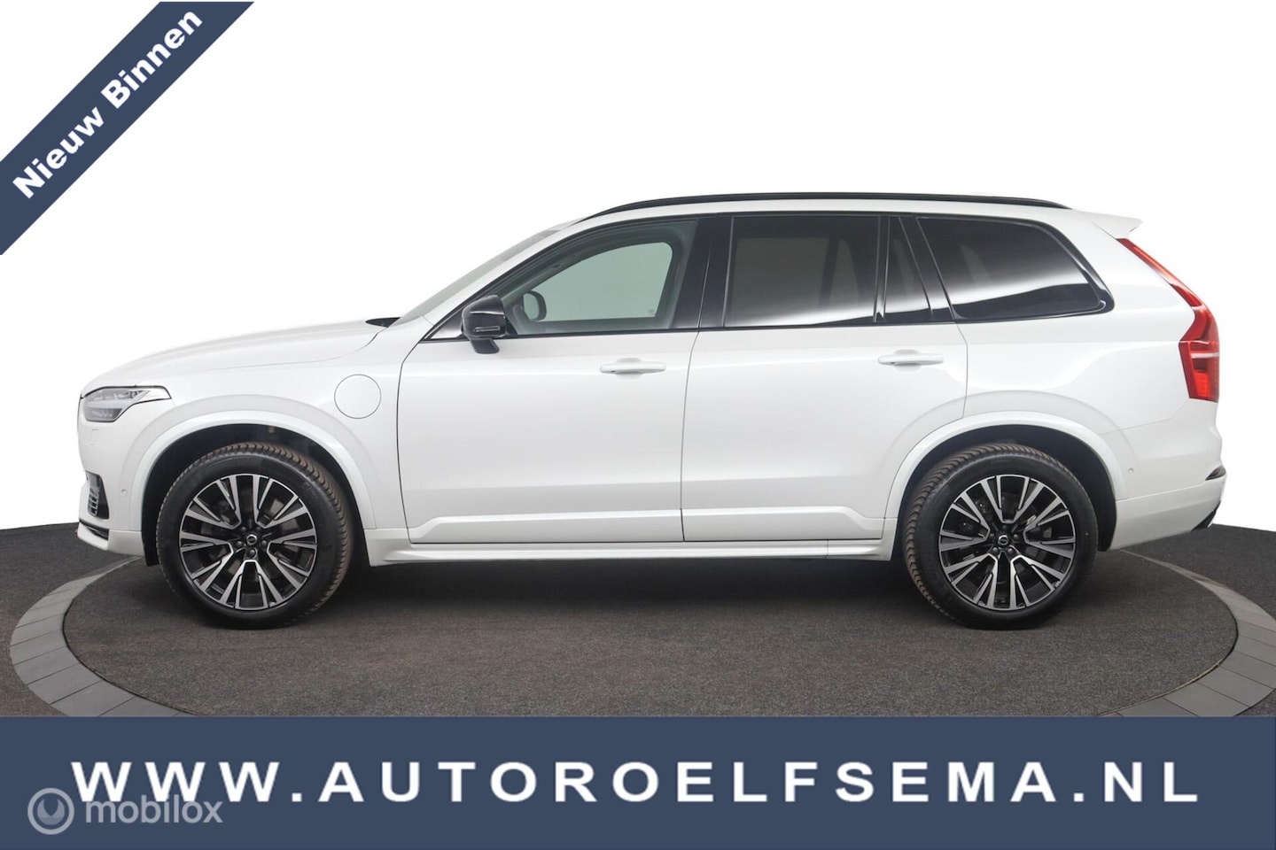 Volvo XC90 - T8 Recharge AWD R-Designt|ACC|LONGE RANGE|360 camera|Trekhaak| ALS NIEUW - AutoWereld.nl