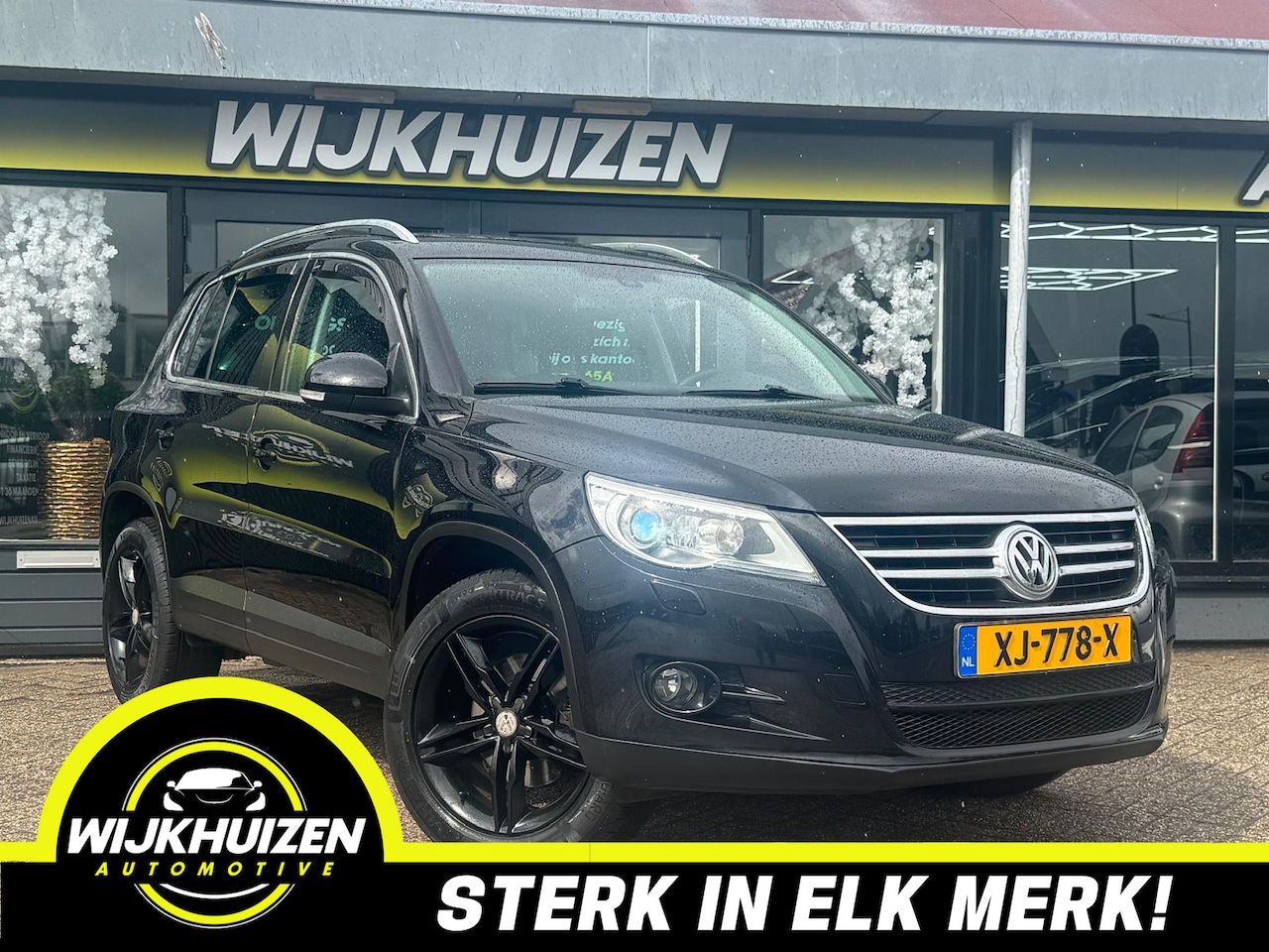 Volkswagen Tiguan - 2.0 TSI Sport&Style 4Motion Automaat met Panorama dak !!! Navigatie !!! Vol Opties !!! - AutoWereld.nl