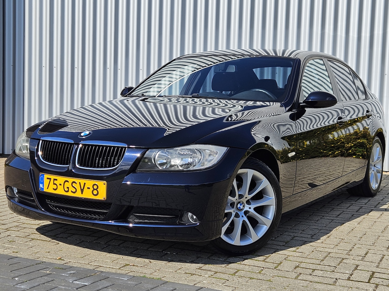 BMW 3-serie - 318i Business Line /Youngtimer/Cruise/Airco/Navi/PDC! - AutoWereld.nl