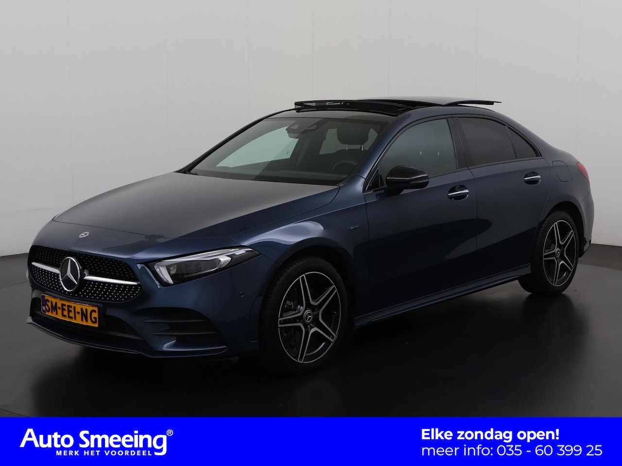 Mercedes-Benz A-klasse - 250e AMG Line | Schuifdak | Trekhaak Uitklap | Zondag Open! - AutoWereld.nl