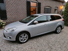Ford Focus Wagon - 1.6 TI-VCT Trend