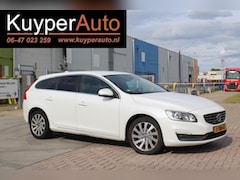 Volvo V60 - 1.6 D2 Momentum clima navi parkeersensoren verwarmbare stoelen