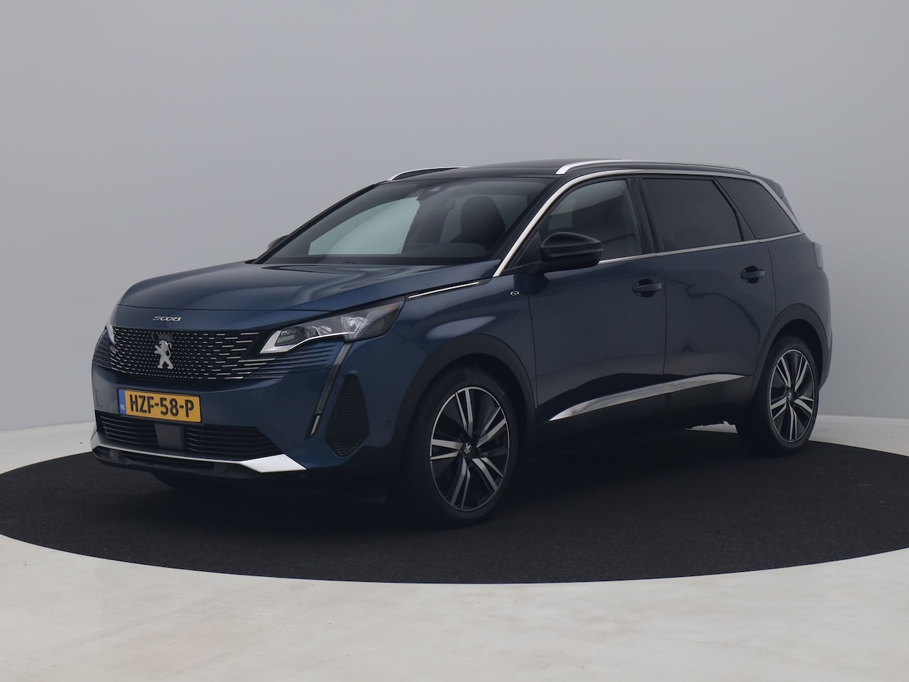 Peugeot 5008 - 1.2 PureTech 130 PK Automaat GT-Line 7-Pers. | PANO | 360° | ADAPTIVE | FOCAL | STOELMASSA - AutoWereld.nl