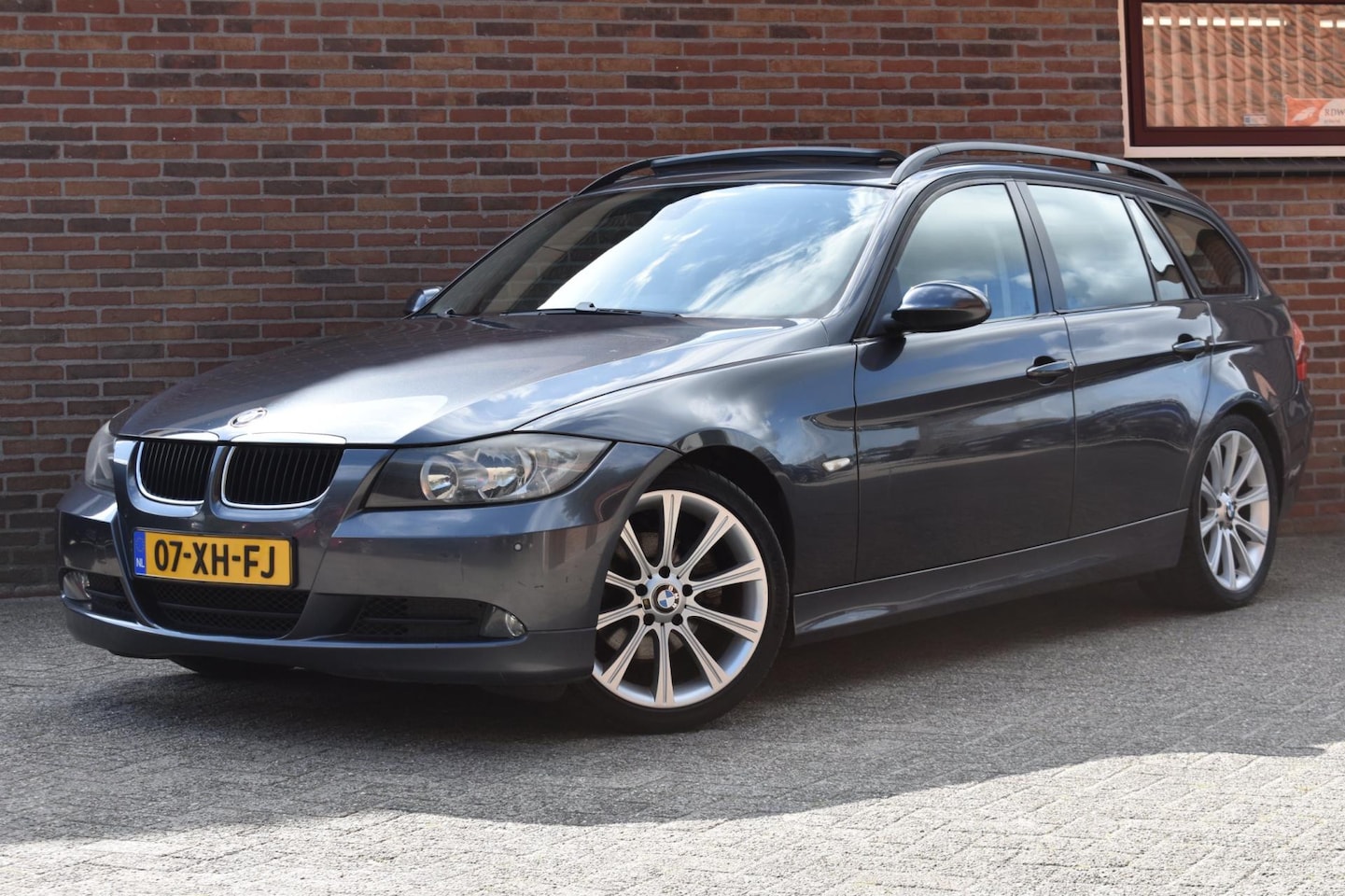 BMW 3-serie Touring - 320d '06 Pano Clima - AutoWereld.nl