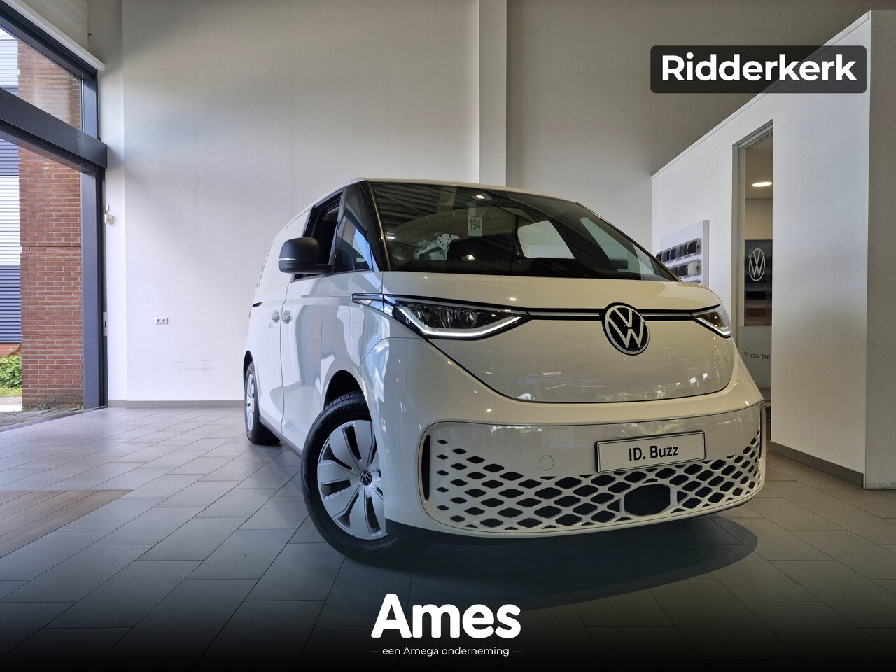 Volkswagen ID. Buzz Cargo - 79 kWh Elektromotor 286 pk 2988 mm Elektrische aandrijving RWD | Achteruitrijcamera | Stoe - AutoWereld.nl