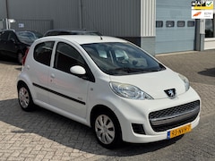 Peugeot 107 - 1.0-12V Millesim 200 Airco | Elec-Ramen | 5-Deurs | NAP