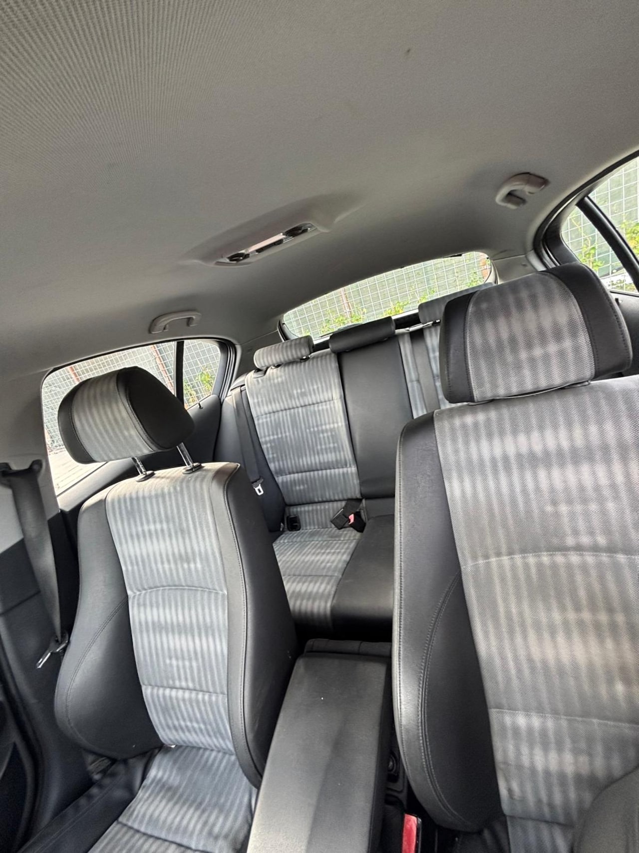 BMW 1-serie - 120i High Executive - AutoWereld.nl