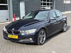 BMW 3-serie - 320i EfficientDynamics Edition Executive, navigatie, cruise control, stoelverwarming