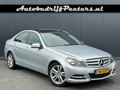 Mercedes-Benz C-klasse - C 180 Aut. Avantgarde P-dak Leder Comand navi Cruise NL-auto