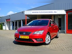 SEAT Leon - 1.0 EcoTSI Style Business Intense Navi|Lanewarn|Apple CarPlay|DAB+