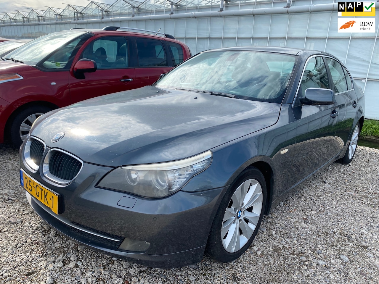 BMW 5-serie - 2008 * 520i Corporate Lease Business Line * SEDAN * EXPORT / HANDEL - AutoWereld.nl
