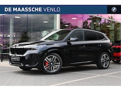 BMW X1 - sDrive20i High Executive M Sport Automaat / Panoramadak / Trekhaak / Sportstoelen / M Adap