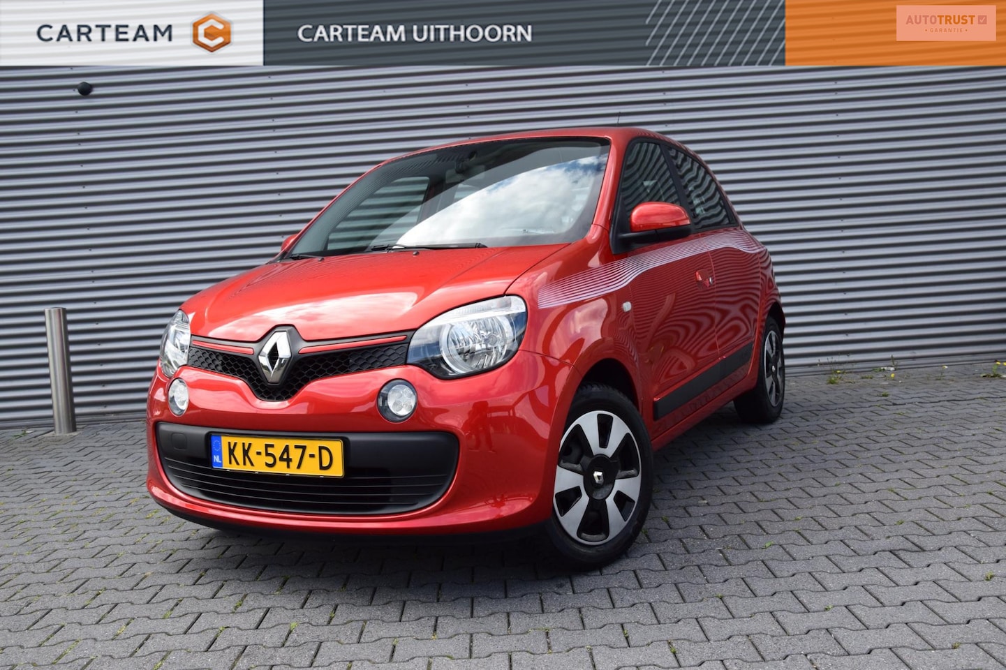 Renault Twingo - 1.0 SCe Collection 1.0 SCe Collection, Airco, AllSeason banden, dealer onderhouden, 12 maanden BASIS garantie - AutoWereld.nl