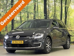 Volkswagen e-Golf - E-DITION | Warmtepomp | SOH 91% | Apple Carplay | Android Auto | Navigatie | Adaptieve Cru
