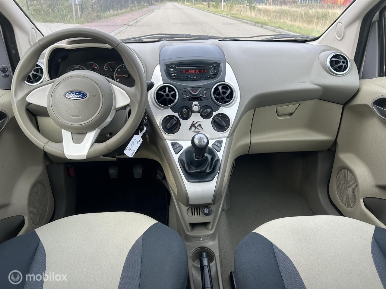 Ford Ka - 1.2 Titanium 1.2 Titanium Nieuwstaat - AutoWereld.nl