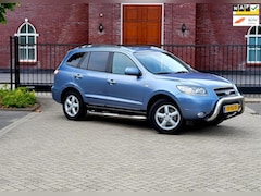 Hyundai Santa Fe - 2.7i V6 Style 7p. Climate control / Stoelverwarming / Leer / Nap / Nieuwe Apk