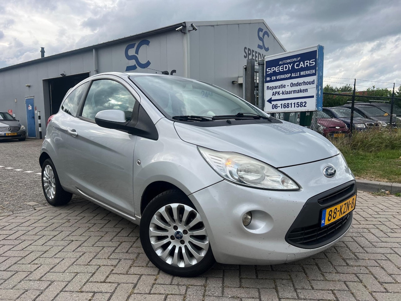 Ford Ka - 1.2 Titanium Airco Elektr Ramen N.A.P - AutoWereld.nl