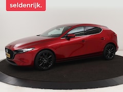 Mazda 3 - 3 2.0 SkyActive-X Luxury | Leder | Adaptive cruise | Head-Up | BOSE Sound | Stoel & stuurv