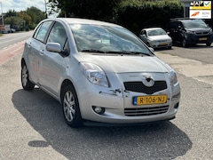 Toyota Yaris - 1.3 VVTi Terra Airco/5drs