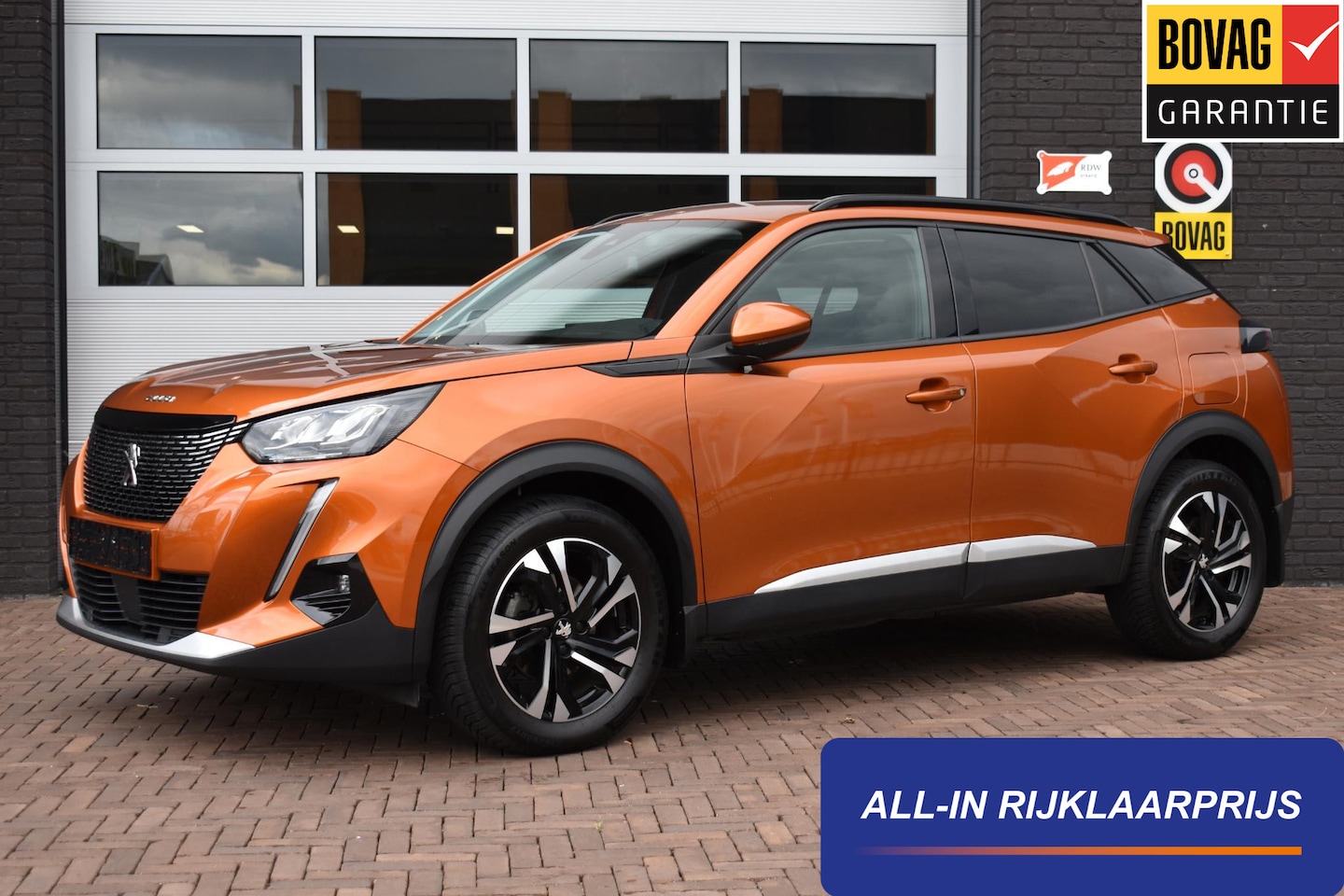 Peugeot 2008 - 1.2 PureTech 130PK Aut. Allure Pack | Carplay | Camera | I-Cockpit | Incl. garantie - AutoWereld.nl