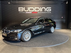 BMW 5-serie Touring - 530e Business Ed Plus | Trekhaak | Pano | Camera |