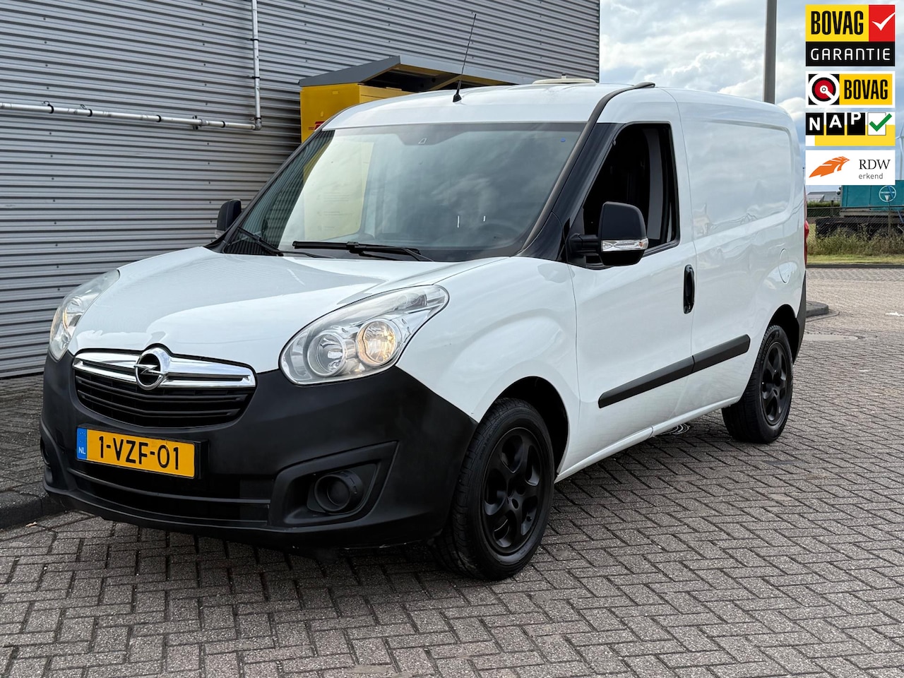 Opel Combo - 1.4 L1H1 ecoFlex Bj 2012 Benzine 54.000dkm NAP NL AUTO - AutoWereld.nl