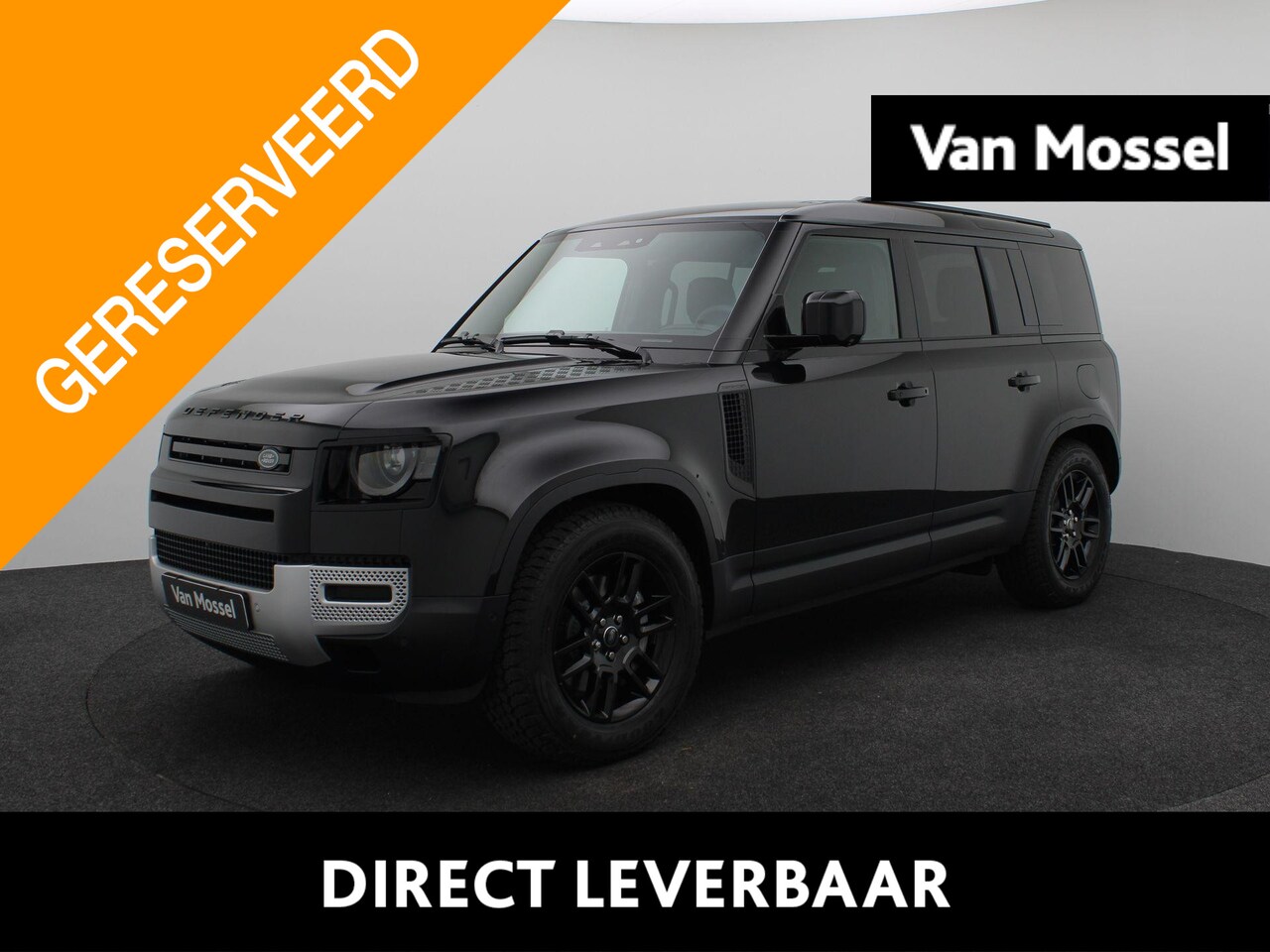 Land Rover Defender 110 - 2.0 P300e S - AutoWereld.nl