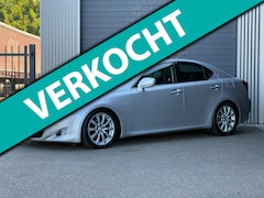 Lexus IS - 250 Sport AUTOMAAT / NAVI / SCHUIFDAK / LEER / PDC
